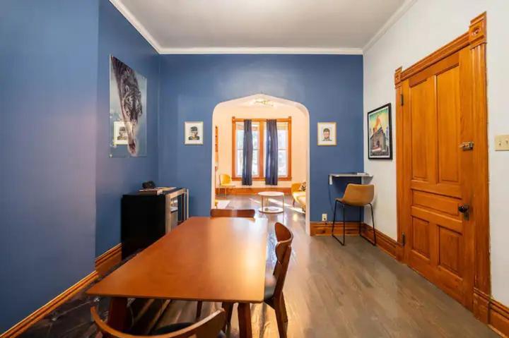 Lincoln Park 3 Bedroom Penthouse شيكاغو المظهر الخارجي الصورة