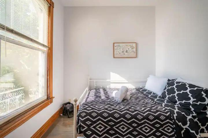 Lincoln Park 3 Bedroom Penthouse شيكاغو المظهر الخارجي الصورة
