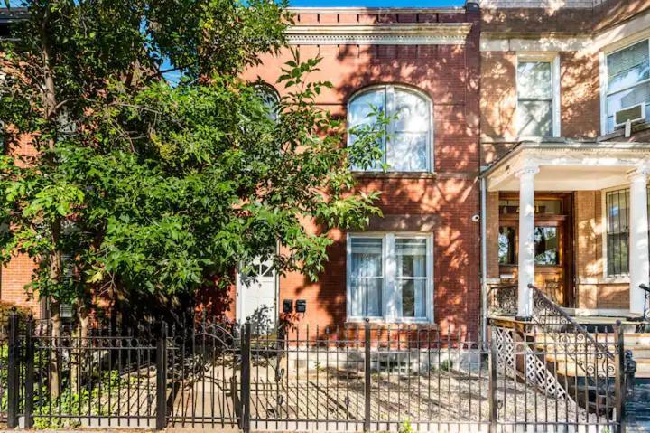 Lincoln Park 3 Bedroom Penthouse شيكاغو المظهر الخارجي الصورة