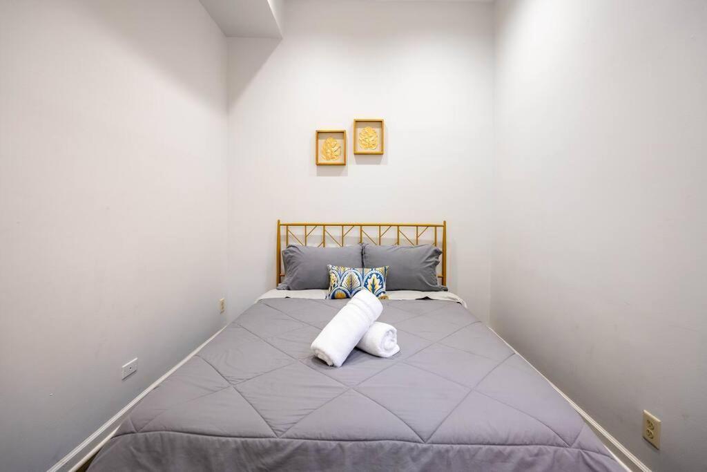 Lincoln Park 3 Bedroom Penthouse شيكاغو المظهر الخارجي الصورة